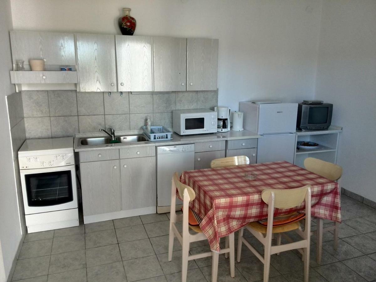 Kampor Apartments エクステリア 写真